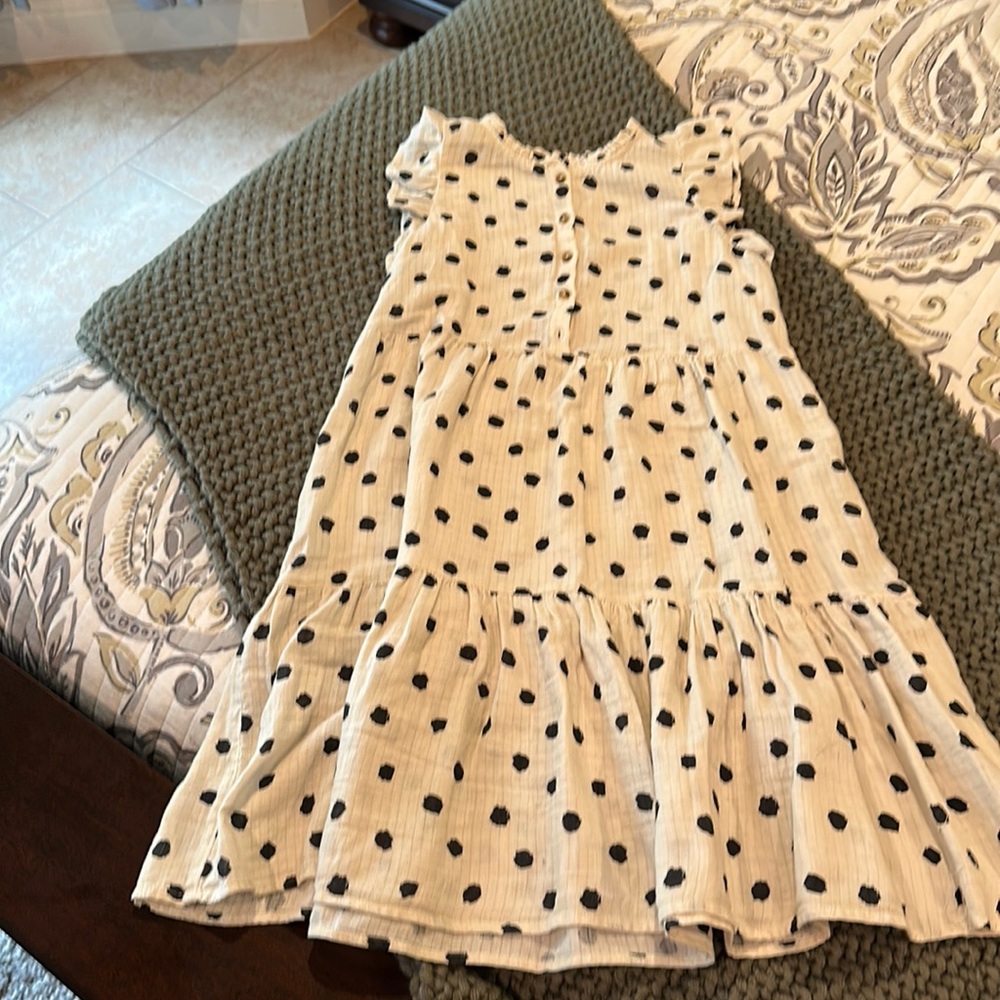 Girls dress